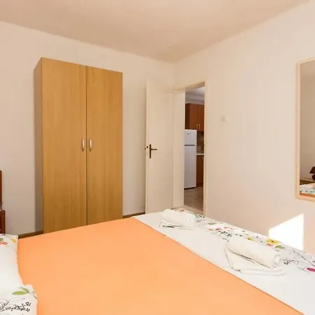 Stipo - Comfort Two Bedroom With Balcony And Sea View