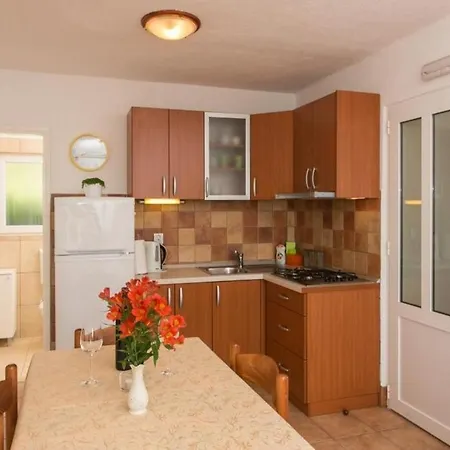 Stipo - Comfort Two Bedroom With Balcony And Sea View *